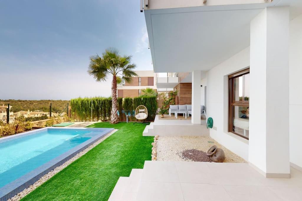 Apartman S Vlastnim Bazenem Οριουέλα Εξωτερικό φωτογραφία