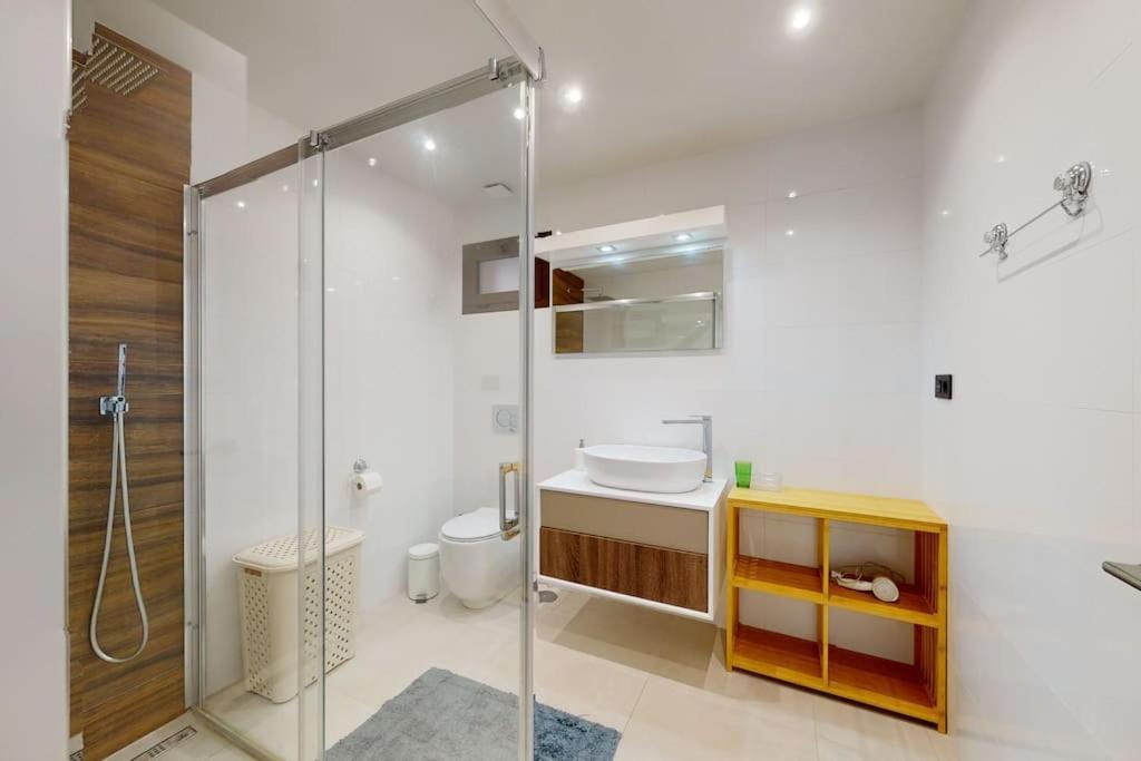Apartman S Vlastnim Bazenem Οριουέλα Εξωτερικό φωτογραφία