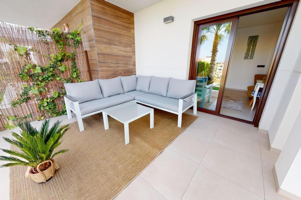 Apartman S Vlastnim Bazenem Οριουέλα Εξωτερικό φωτογραφία